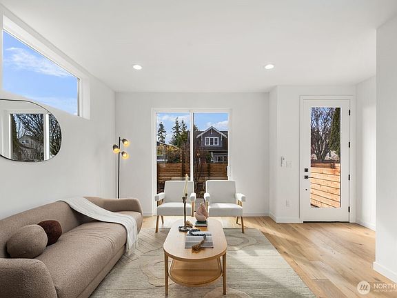 5th image of 520 N 102nd Street