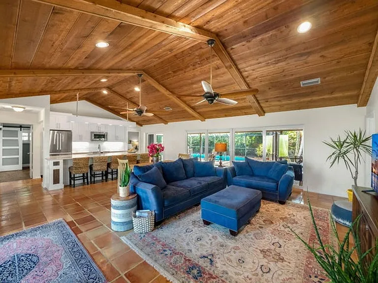 52 Birch Pl — Photo 10