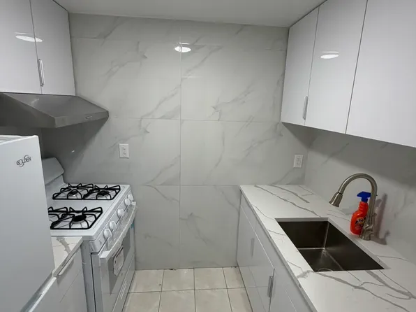 (undisclosed Address), Flushing, NY 11354