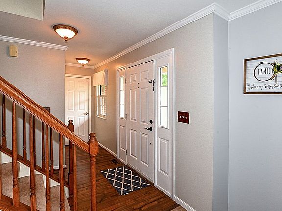 3rd image of 3724 Charterwood Ct
