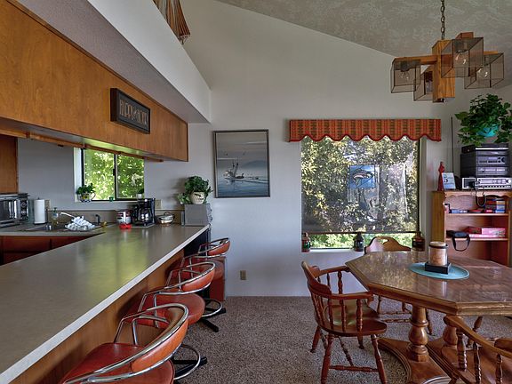 5th image of 1306 S Pine St #10