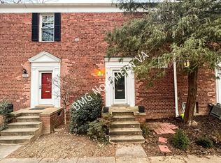 3592 Martha Custis Dr #303, Alexandria, VA 22302