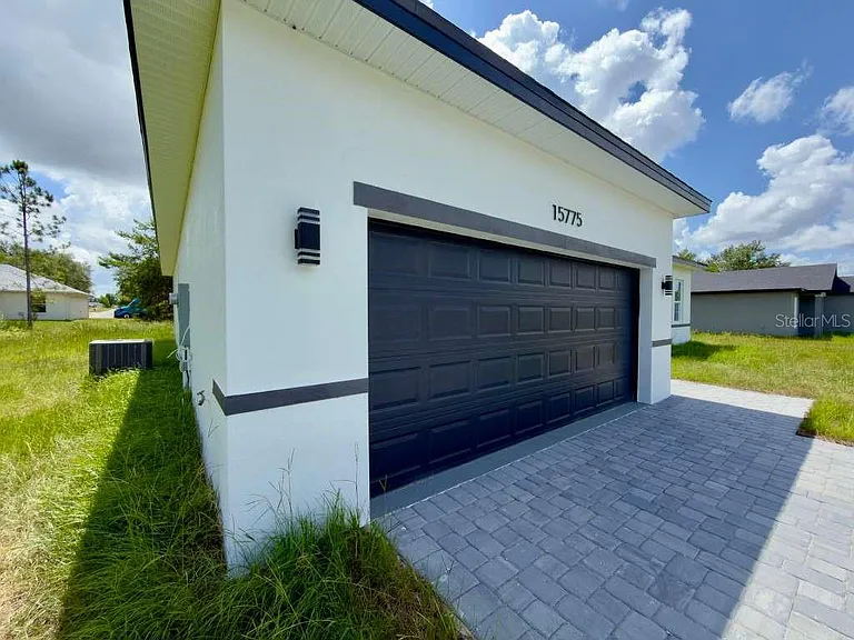 15775 SW 59th Avenue Rd — Photo 8