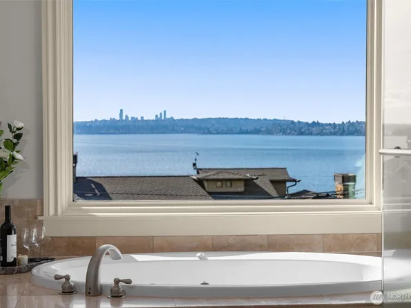 410 8th Avenue W, Kirkland, WA 98033
