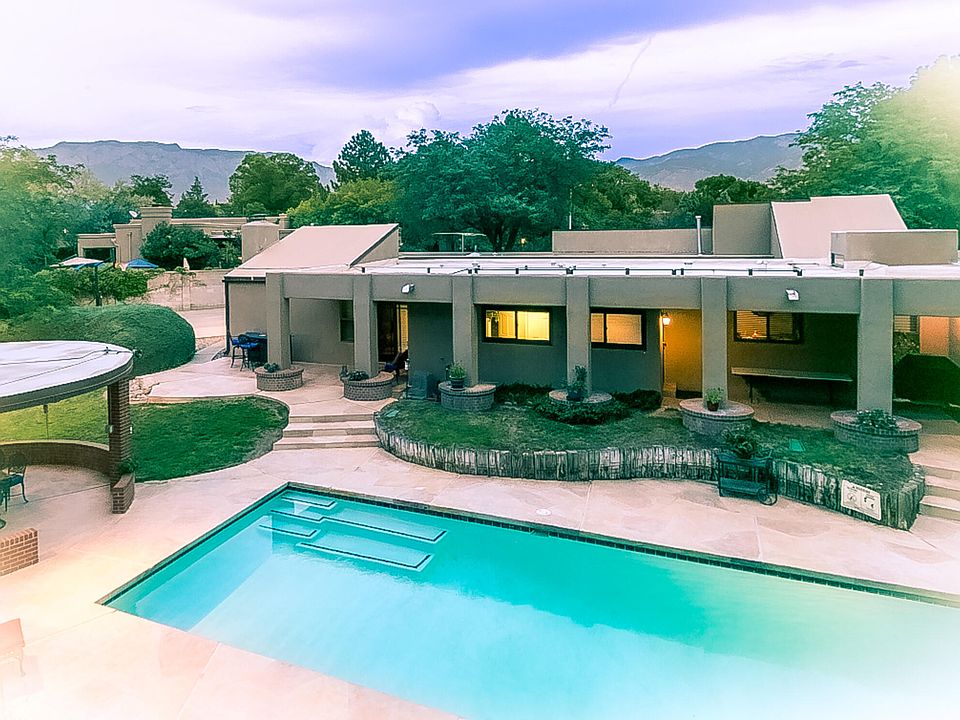 1st image of 5509 Luna Del Oro Ct NE