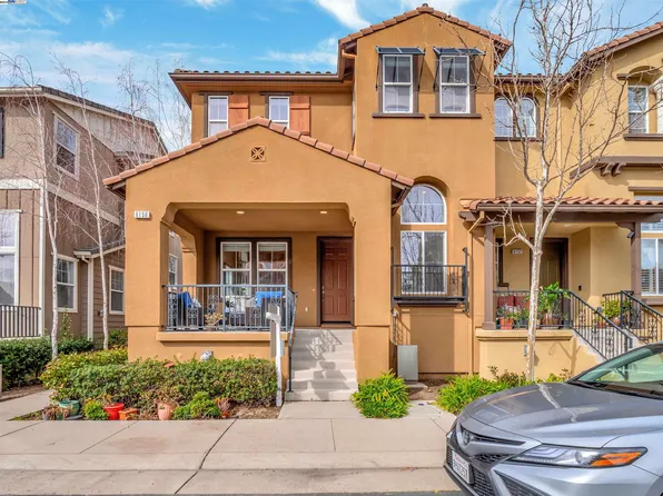 6150 Yardley Ln, San Ramon, CA 94582