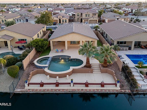 5th image of 40810 W PARKHILL Drive