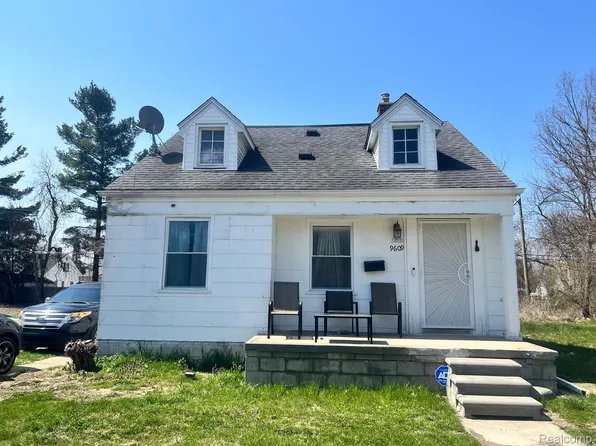 9609 Plainview Ave, Detroit, MI 48228