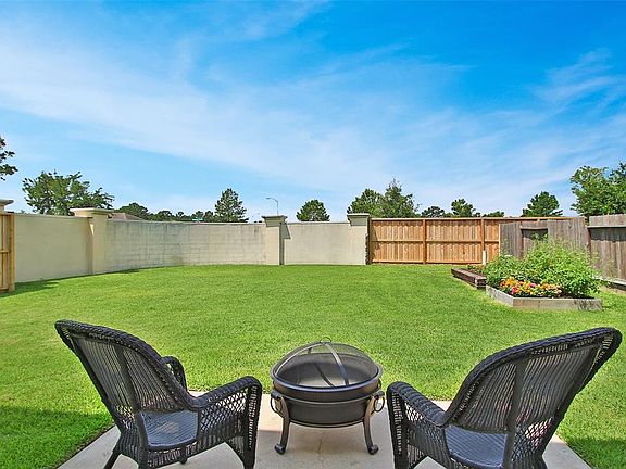 3rd image of 11403 Northam Dr