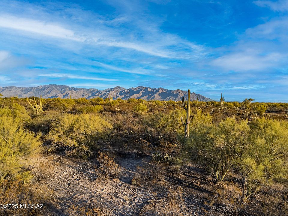 1st image of 12488 N Camino De Oeste