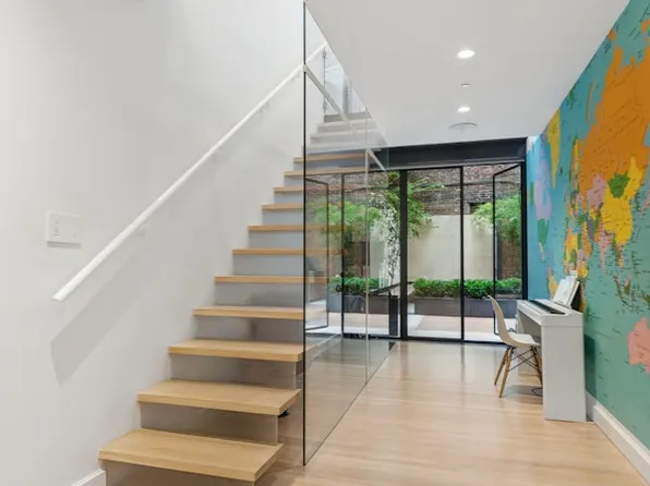 35 West 71st Street image 6 of 14