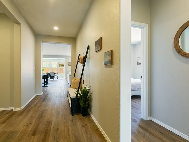 6057 Nauman Dr SE — Photo 7