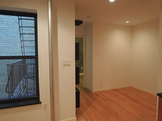 Rented by J Misrahi Realty Corp | media 15