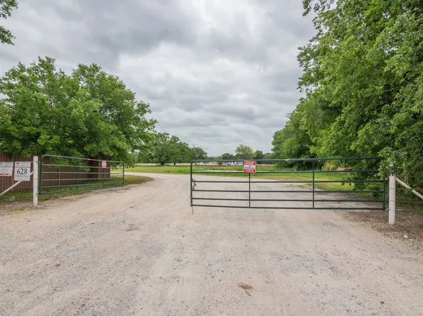 622 Mansfield Rd, Cleburne, TX 76031