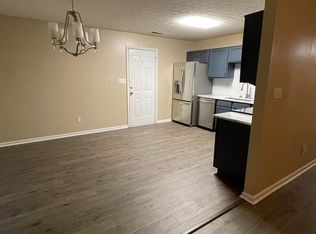 121 Chipley Ct, Bowling Green, KY 42103