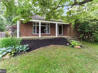 3738 School Ln, Newtown Square, PA 19073