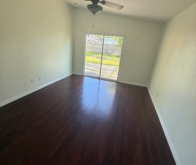 809 W Hiawatha St — Photo 17