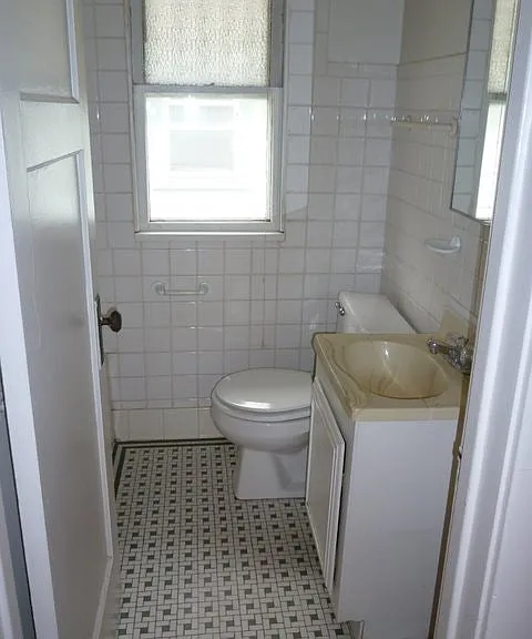 4540 N Larkin St #LOWER — Photo 8