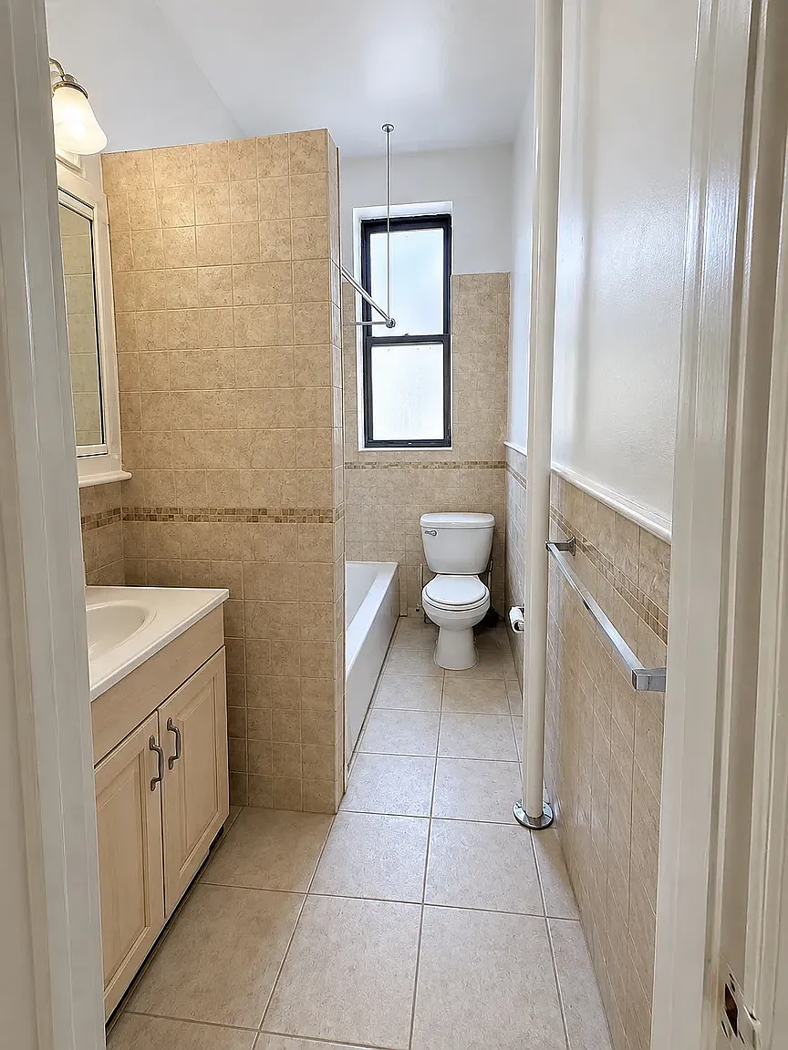 408 West 130th Street — Photo 4