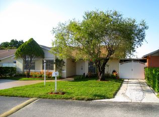 10131 SW 7th St, Miami, FL 33174