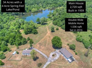 7402 Juniper Dr, Neosho, MO 64850