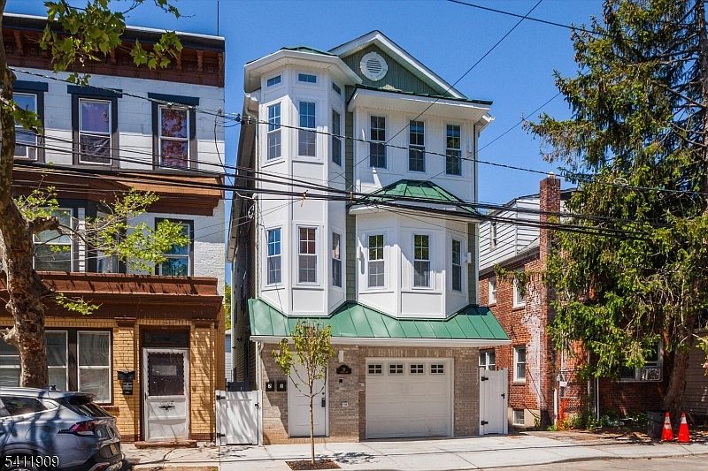 1st image of 59 Sunset Ave