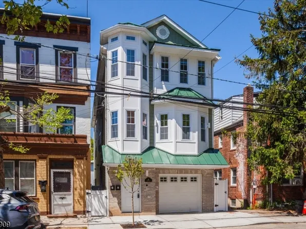 59 Sunset Ave, Newark City, NJ 07106