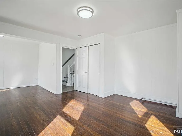 137 Closter Dock Rd #2 — Photo 21