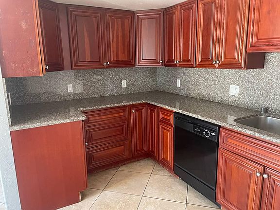 5th image of 16374 Los Gatos Almaden Rd