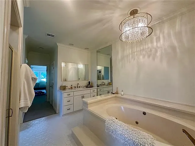 510 Beau Chene Dr — Photo 10