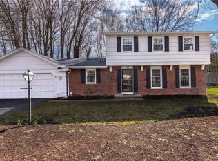 143 Lazy Trl #W, Penfield, NY 14526