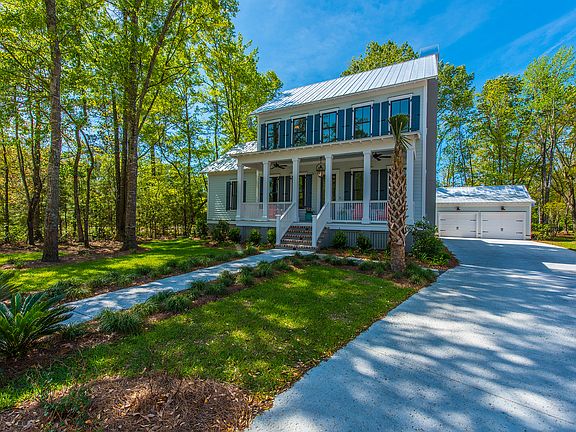 2nd image of 1501 Lindsey Creek Dr