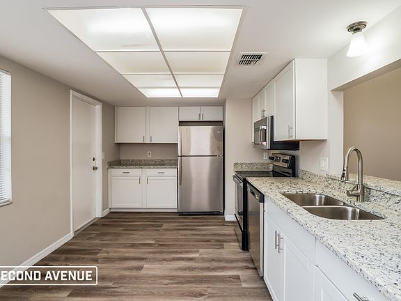 2nd image of 10531 Wyndcliff Dr