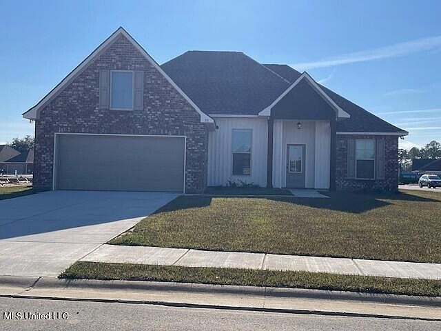 1st image of 20 Eliza Ln