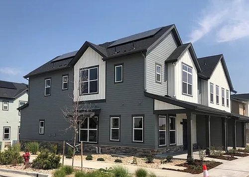 2210 Central Park Way Photo 1