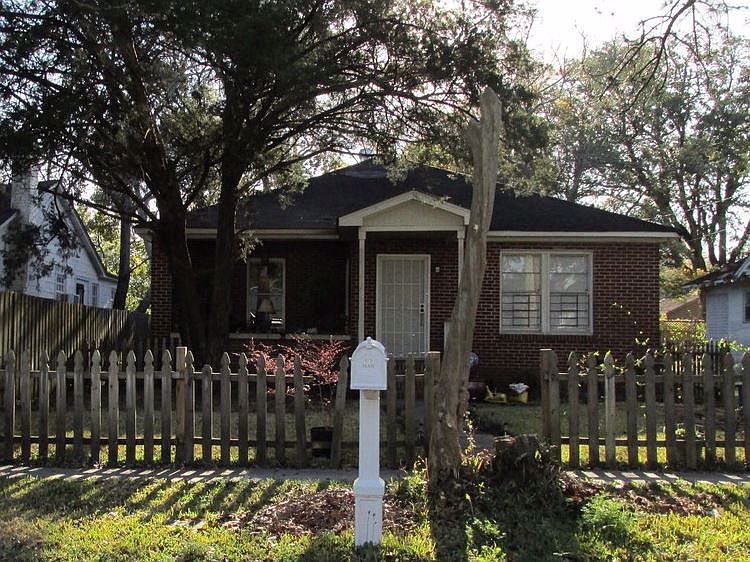 753 Charles St, Mobile, AL 36604 | Zillow