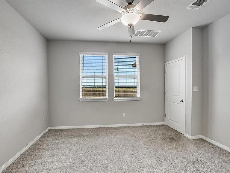 212 Prairie Song Ln — Photo 10