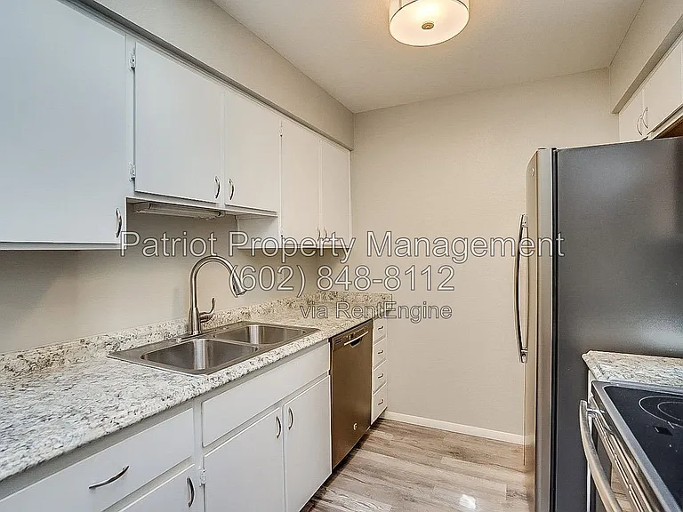 20420 N 6th Dr #7 — Photo 11