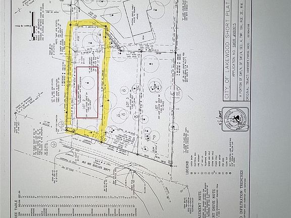 2nd image of 261 Lake Louise Drive SW