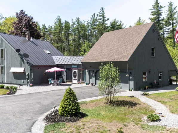 49 Moss Road, Hopkinton, NH 03229