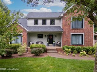 2607 Ballantrae Cir, Old Brownsboro Place, KY 40242