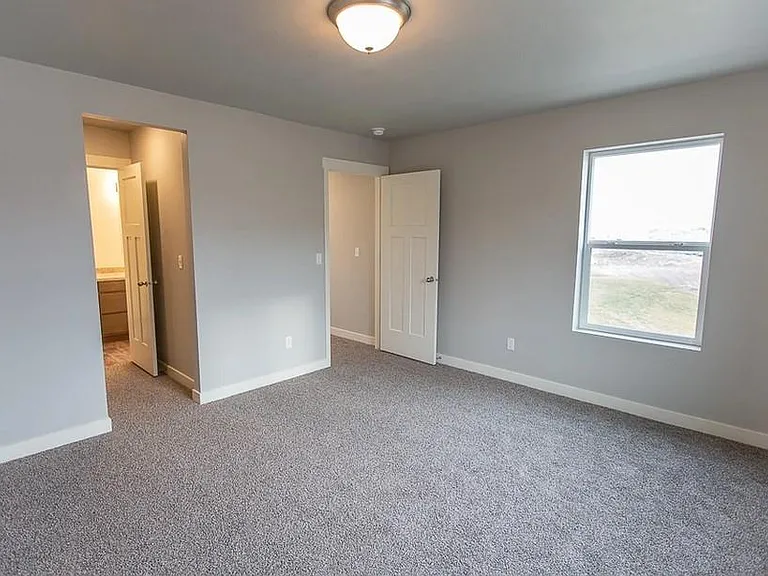21155 Gosling Rd #47B — Photo 12