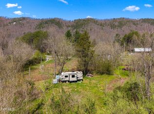 290 Cave Springs Rd, Rogersville, TN 37857