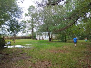 103 W Cameron St, Faison, NC 28341