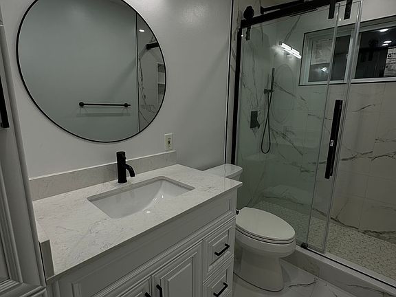 4th image of 53 Belfry Dr