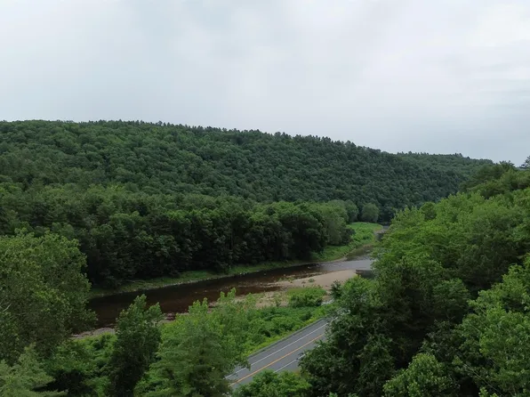 680 West River Road, Brattleboro, VT 05301