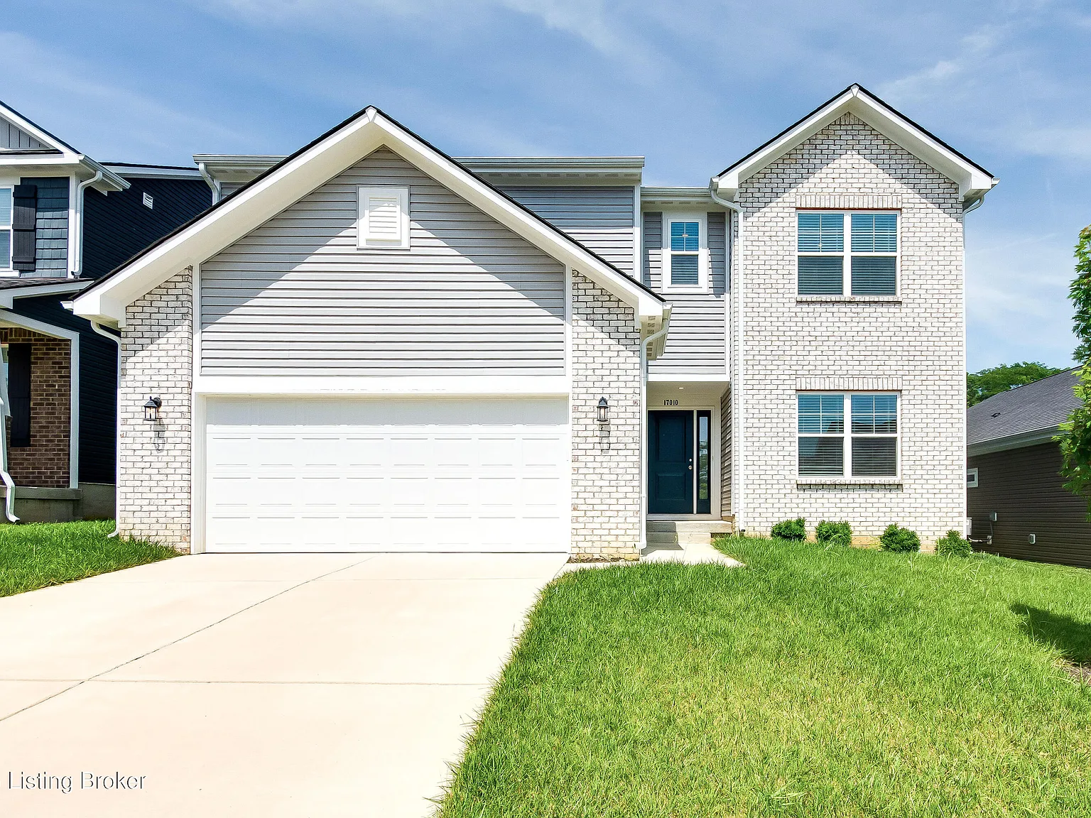 5 bed, 3.0 bath, 3052 sqft, $2,899 — Photo 1