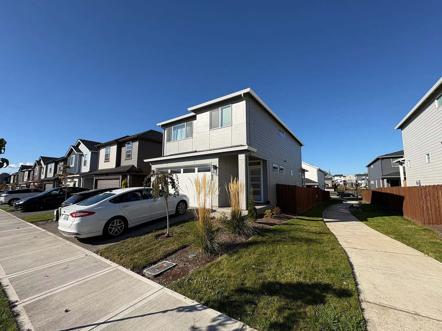3 bed, 1800 sqft, $800 — Photo 1
