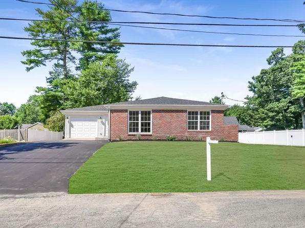68 Margaret Rd, Taunton, MA 02780