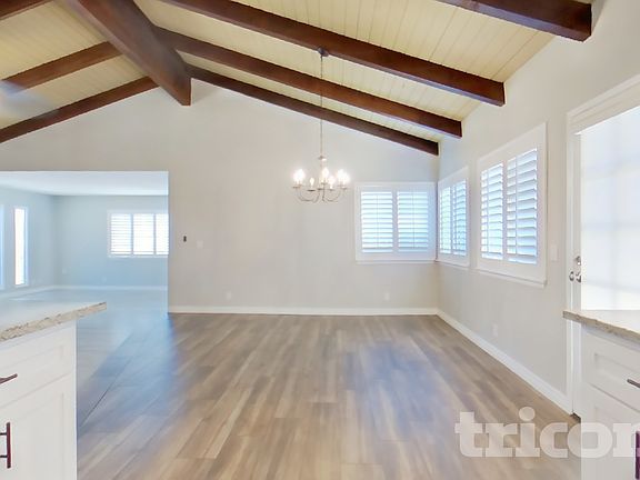 3rd image of 17850 Rancho Bonita Rd